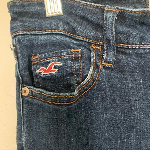 HOLLISTER Medium Wash Skinny Jeans - Picture 3 of 4